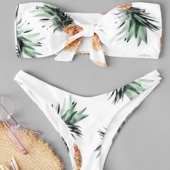 🏆HP🏆Pineapple Bandeau Bikini - Picture 2 of 5